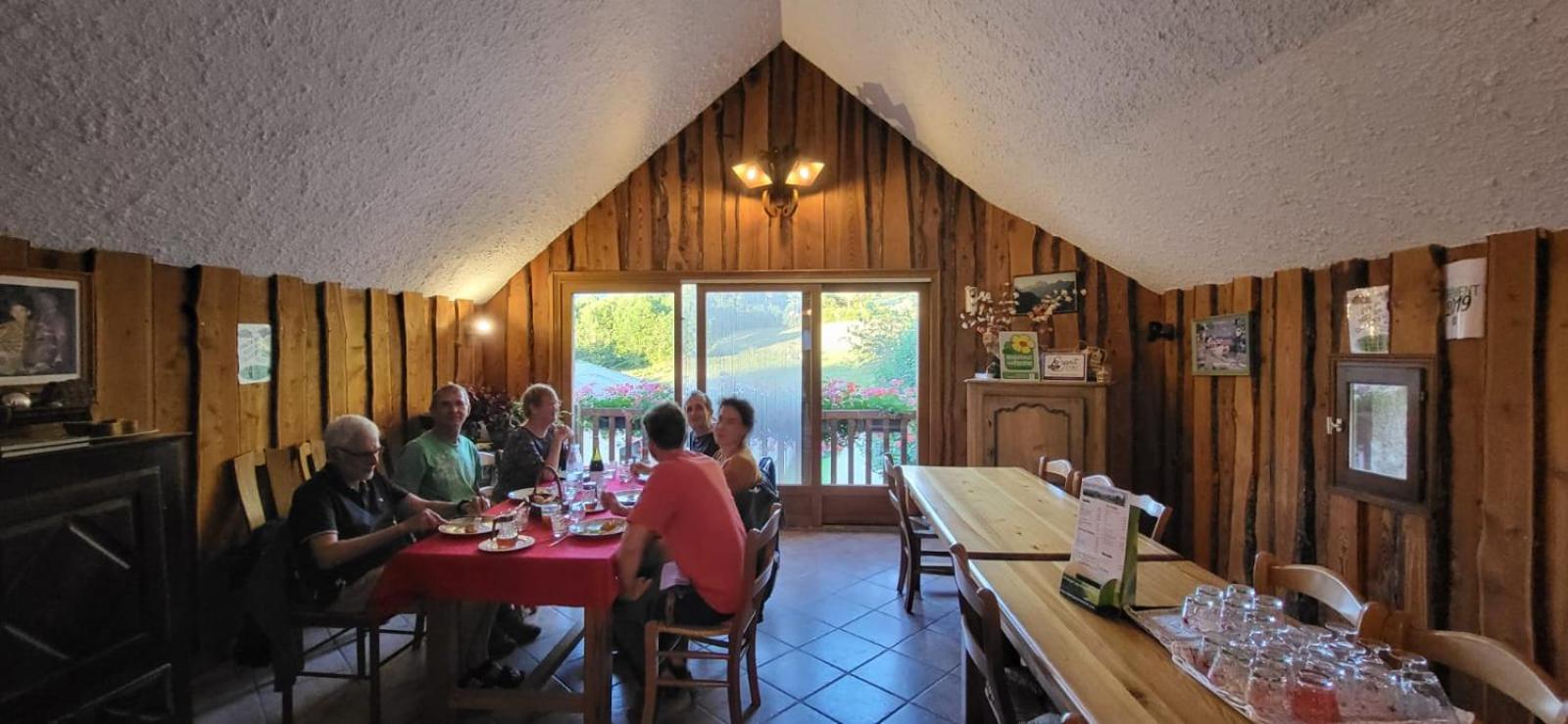 Les Clarines Perceneige - Chambre D'Hotes Vue Sur Montagne & Spa Saint-Jacques-en-Valgodemard Экстерьер фото